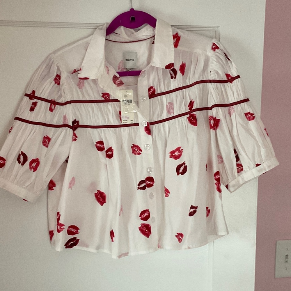 Maeve Women's Blouse with Red Lip Print